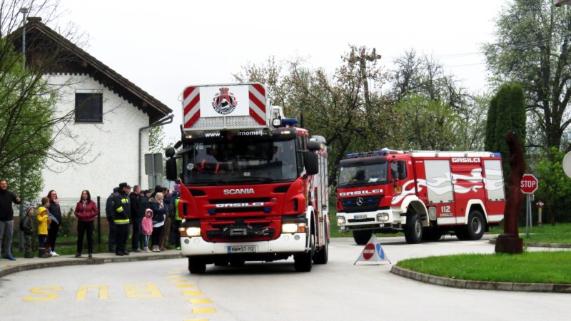 Delovna sobota: GASILSKA VAJA na OŠ Dragatuš