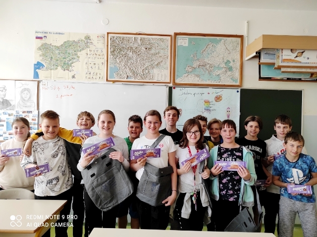 Šestošolci OŠ Dragatuš med najboljšimi v projektu “Teden pisanja z roko”