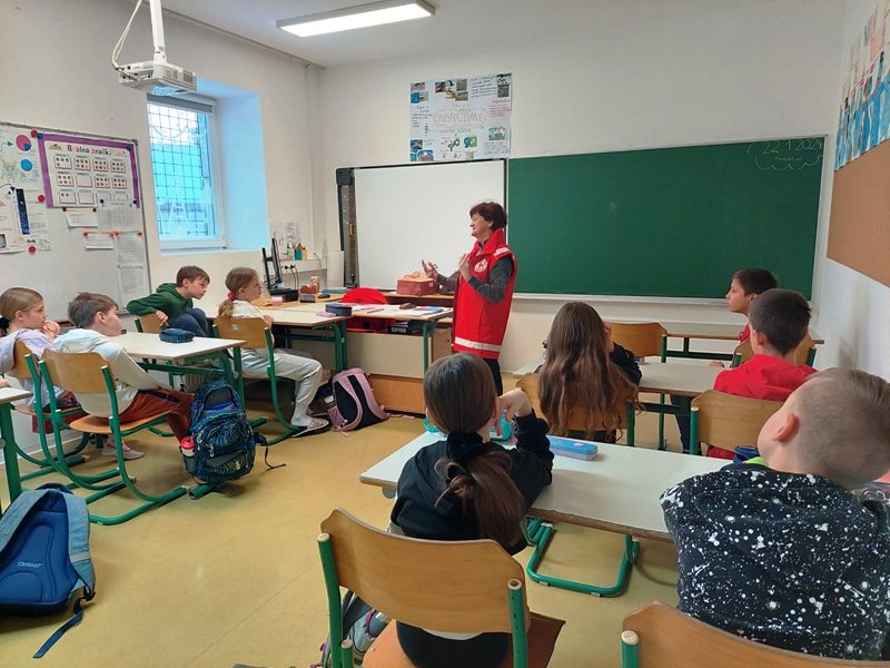 Obisk predstavnice Rdečega križa