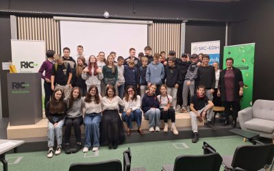 SPOZNAVANJE POKLICEV, DELODAJALCEV IN PREDSTAVITEV POSLOVNIH IDEJ