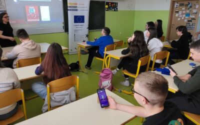 DELAVNICA O LAŽNIH INFORMACIJAH IN VARNOSTI NA SPLETU