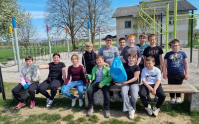 Čistilna akcija v okolici šole