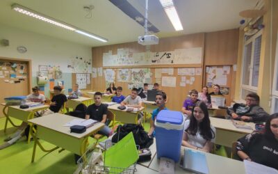 Karkoli je lahko šolska torba